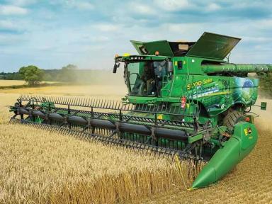 Роторные комбайны JohnDeere и CASEIH: в чем разница?
