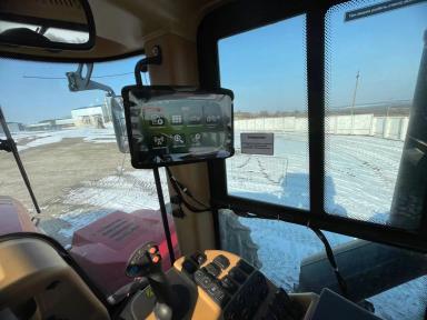 2 трактора Кировец и навигация МАХ – сигнал стабильный, работа точная