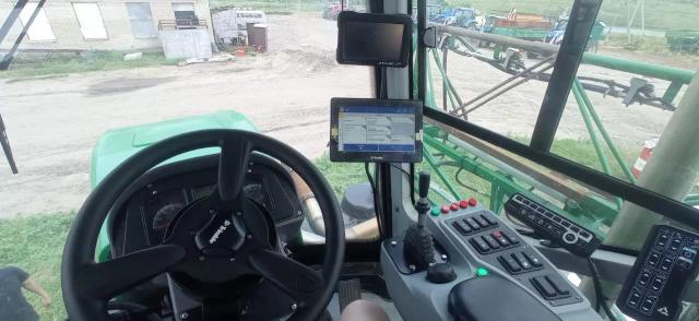Опрыскиватель Барс и система автовождения Trimble