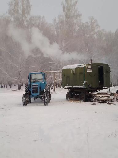 Уральская ферма зимой мтз 80