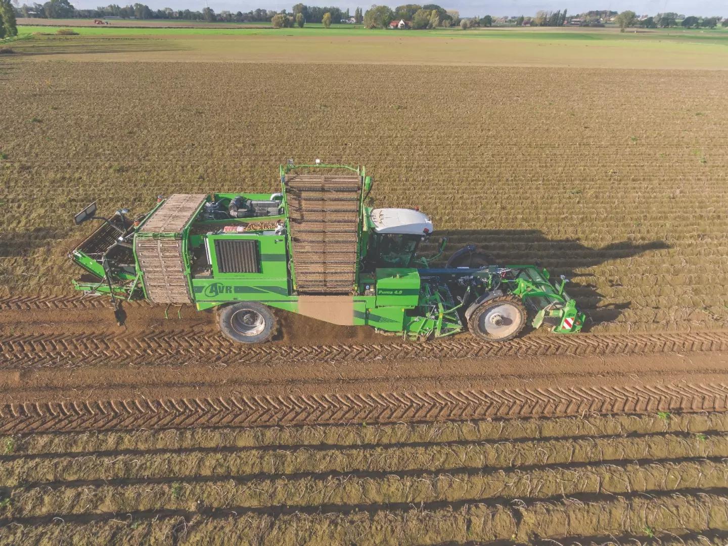 Самоходный картофелеуборочный комбайн Колнаг Puma 4.0 уборка урожая до 100 т/ч