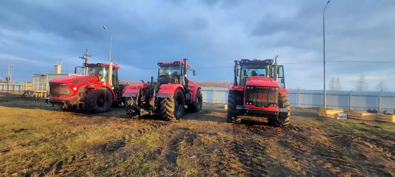 Кировцев много не бывает, особенно точных!