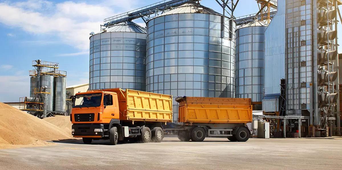 Казахстан запрещает ввоз зерна из России автотранспортом из-за контрабанды
