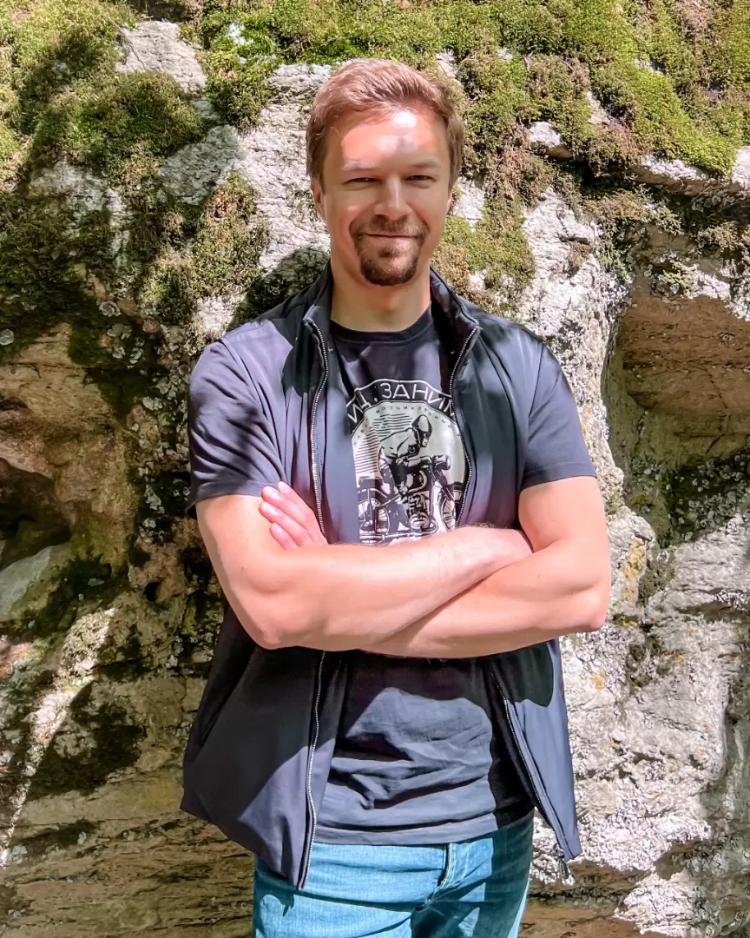 Я ВЕРНУЛСЯ! или ЧТО ПРОИЗОШЛО ЗА ЭТОТ МЕСЯЦ