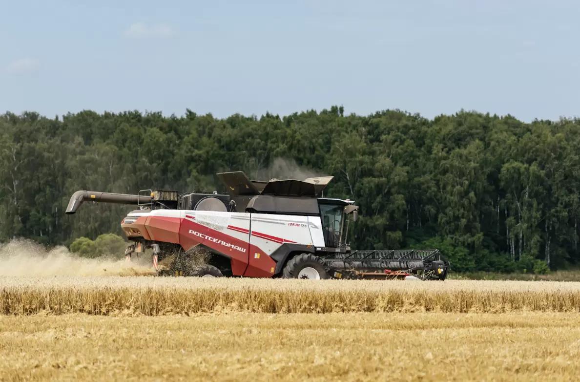 Подготовка комбайна к сезону