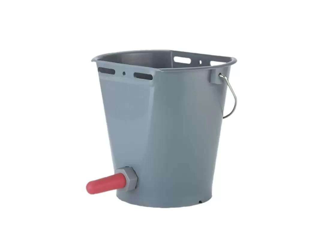 Вопросы из чатов: какой должна быть соска для ведра?