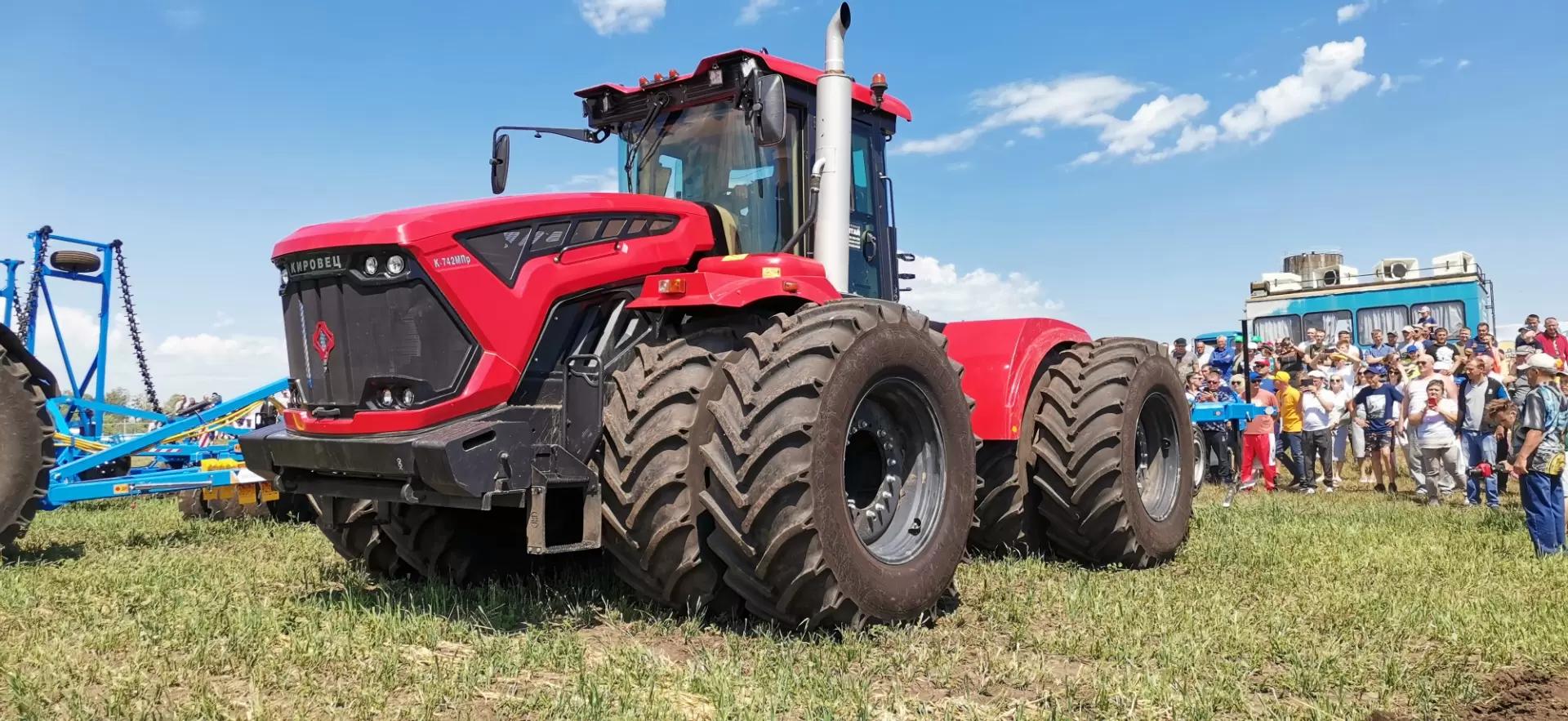 Сколько нужно тонн пшеницы, что бы купить Кировец?