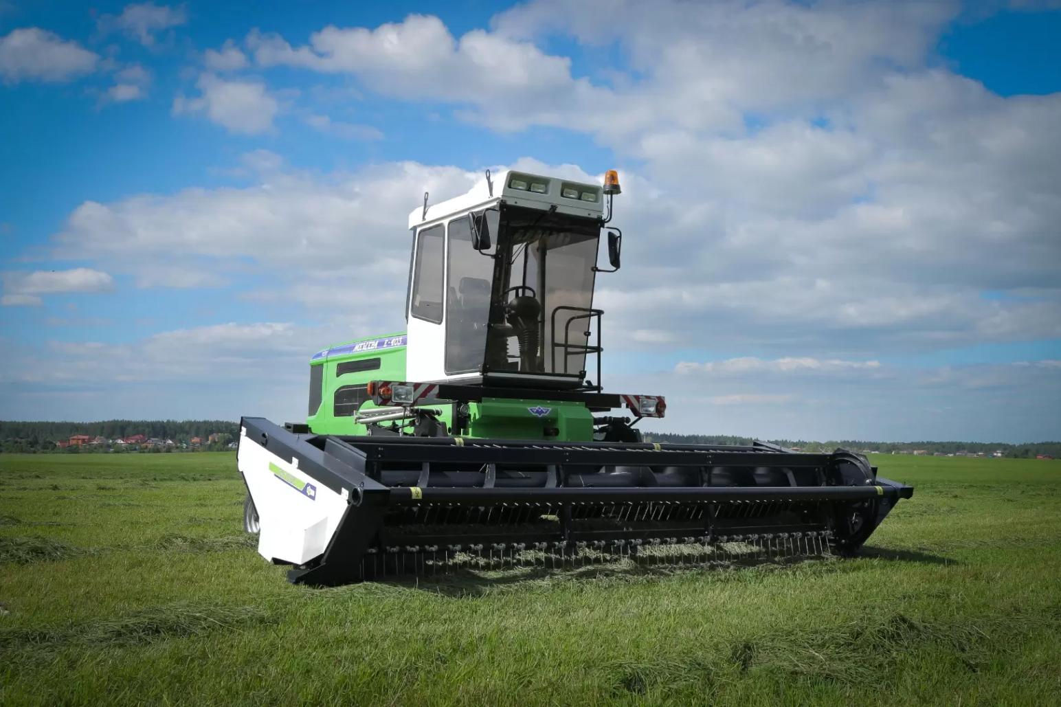 МЕЩЕРА Е-403 Самоходная косилка-плющилка