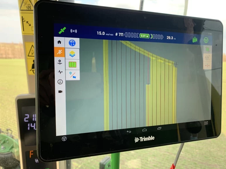 John Deere и Trimble четкий тандем))